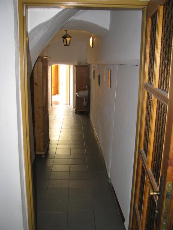 Penzion 102 Pardubice Exterior foto