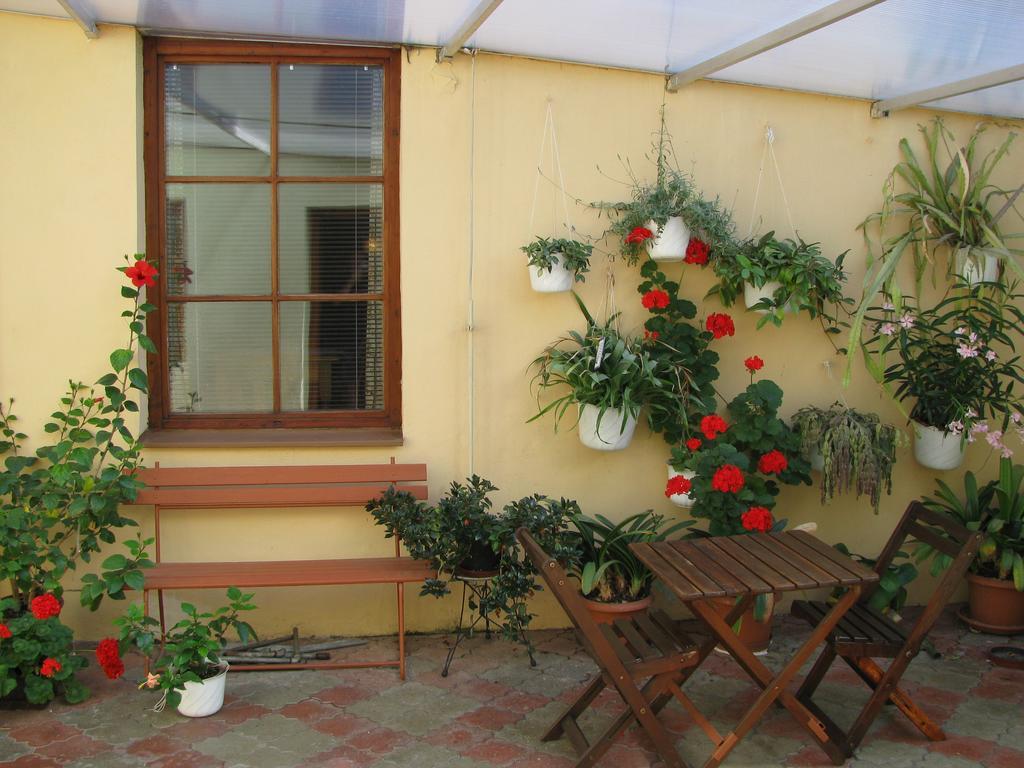 Penzion 102 Pardubice Exterior foto